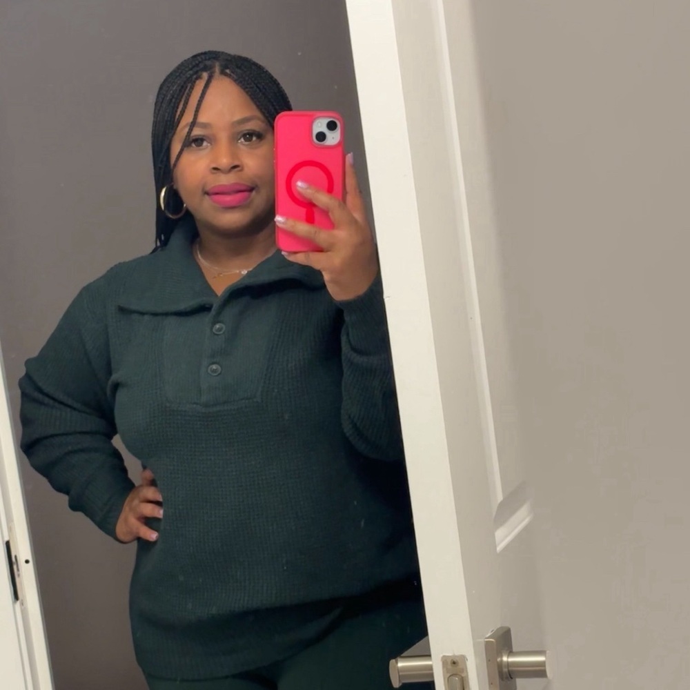 Meet your Posher, Brandi